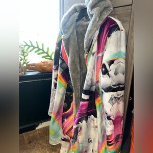 Electro Threads Gray Cloak - blanket jacket/robe